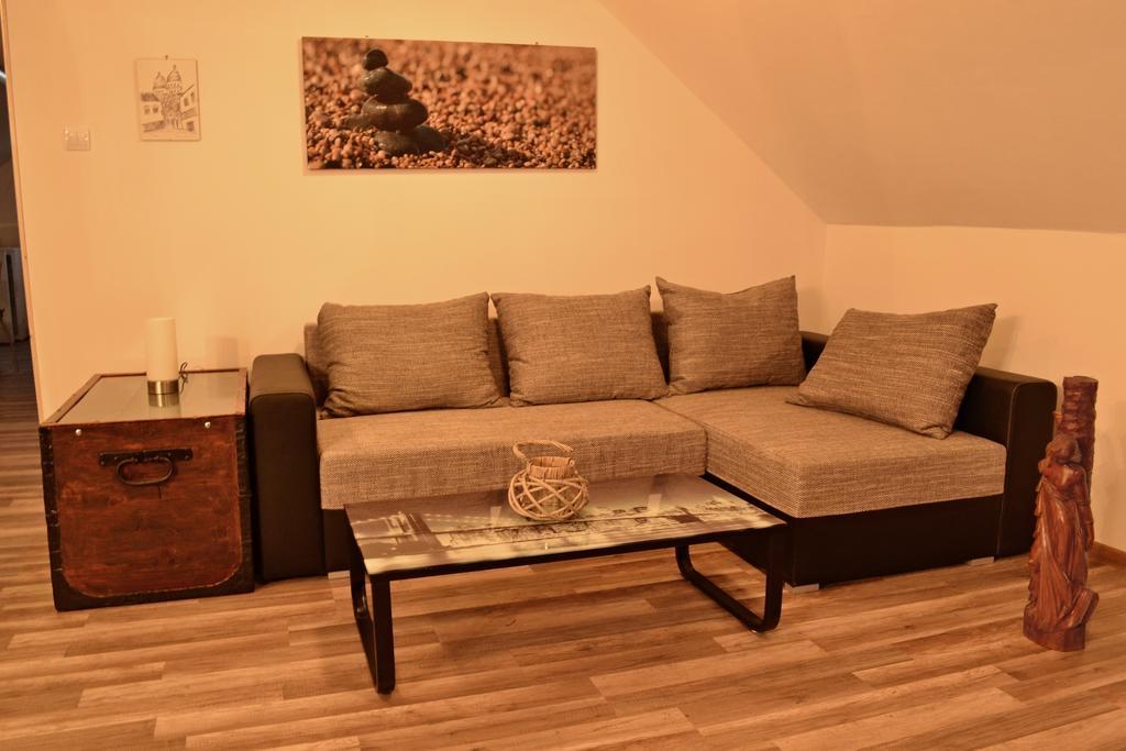 Apartman75 Tisnov Quarto foto
